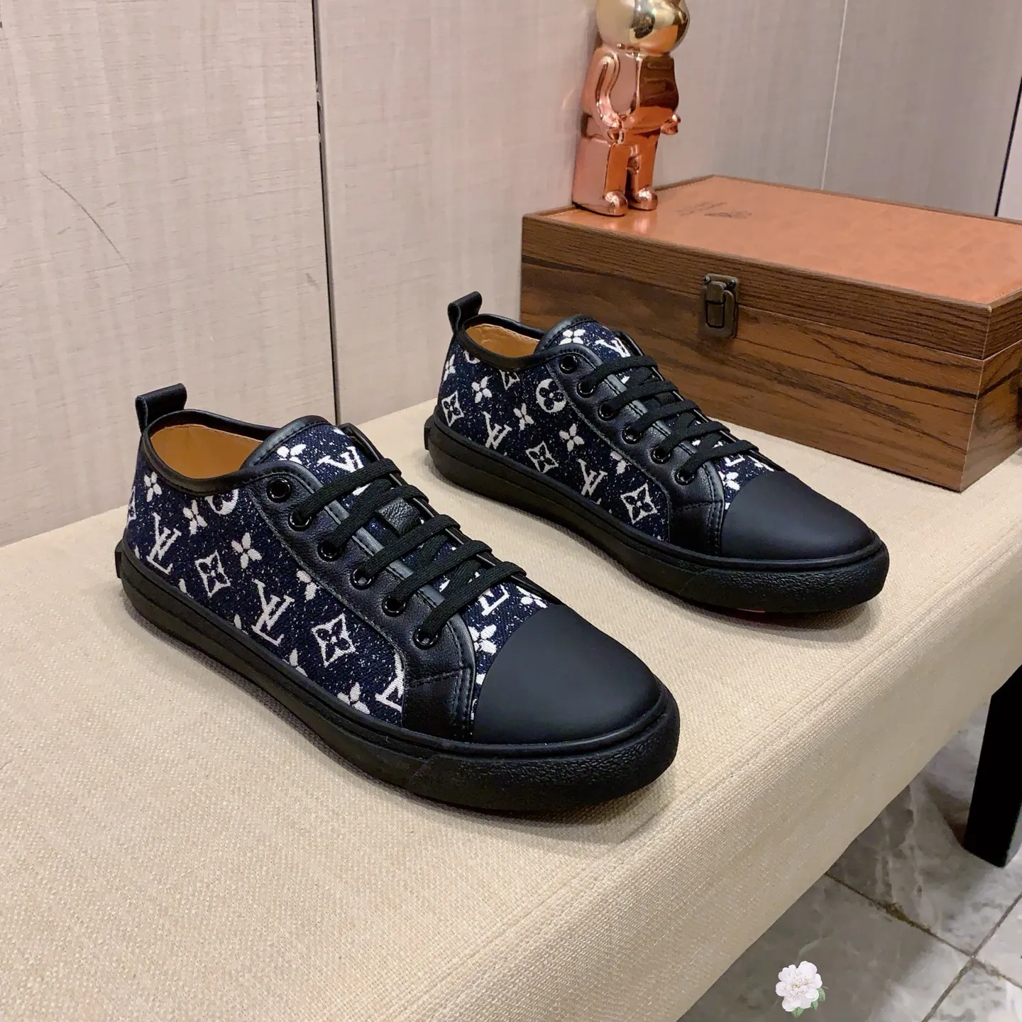 Men's Men's Shoes 💰400💰💰🎩🎩[Lightning][Lightning] "Lv*" Latest•hot style casual shoes, top brand [Seduce] luxury~purchase, top~quality. [Strong] The upper is made of imported breathable fabric with cowhide material ➕ breathable sheepskin feet (•) and fine workmanship. Original stylish and stylish soft rubber wear-resistant and non-slip outsole, light and comfortable on the feet, the real thing looks better when photographed, 0128: code: 38-44, 2️⃣ colors selected